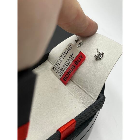 Sterling silver 1/10 Carat Diamond Halo Classic Versatile Stud Earrings New - Picture 5 of 6